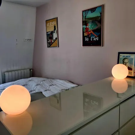 Apartment Splendid Appt Near Montmartre Paris